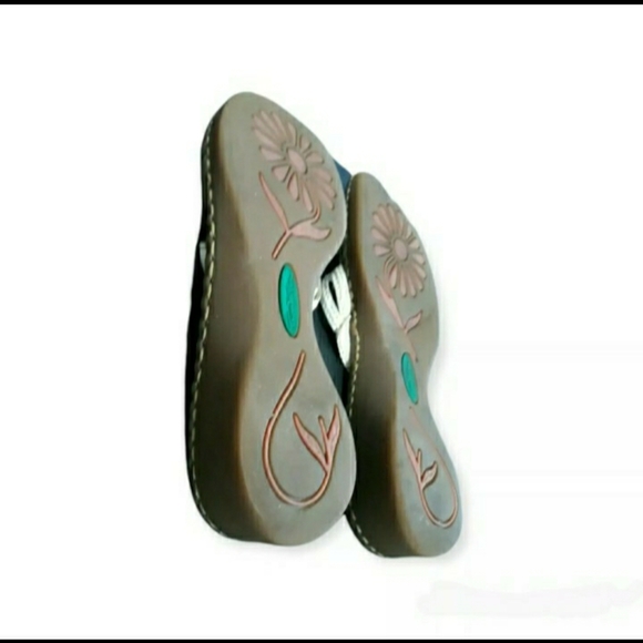 Womens thom macan White wedge Heel size 7.5 Sandals slip on shoes - Picture 11 of 12